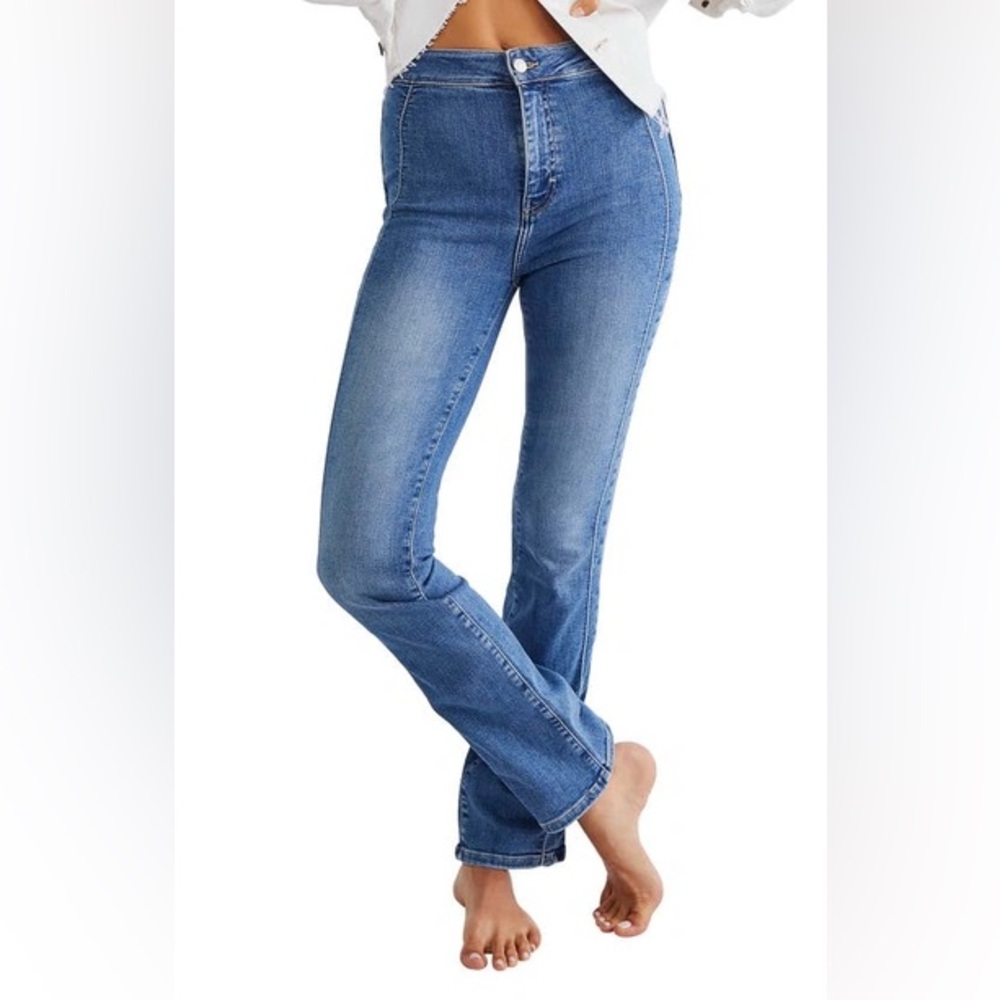 Free People We The Free Cross My Heart Slim Straight in Burnin Blue Jeans